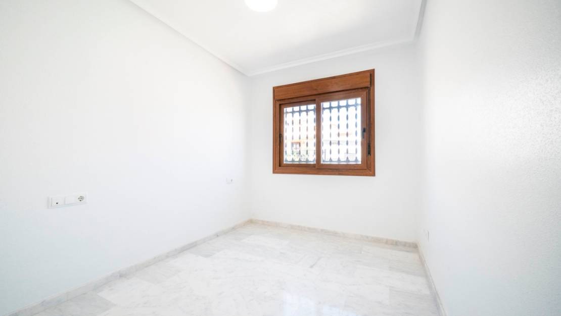 Venta - Chalet - San Miguel de Salinas - san miguel