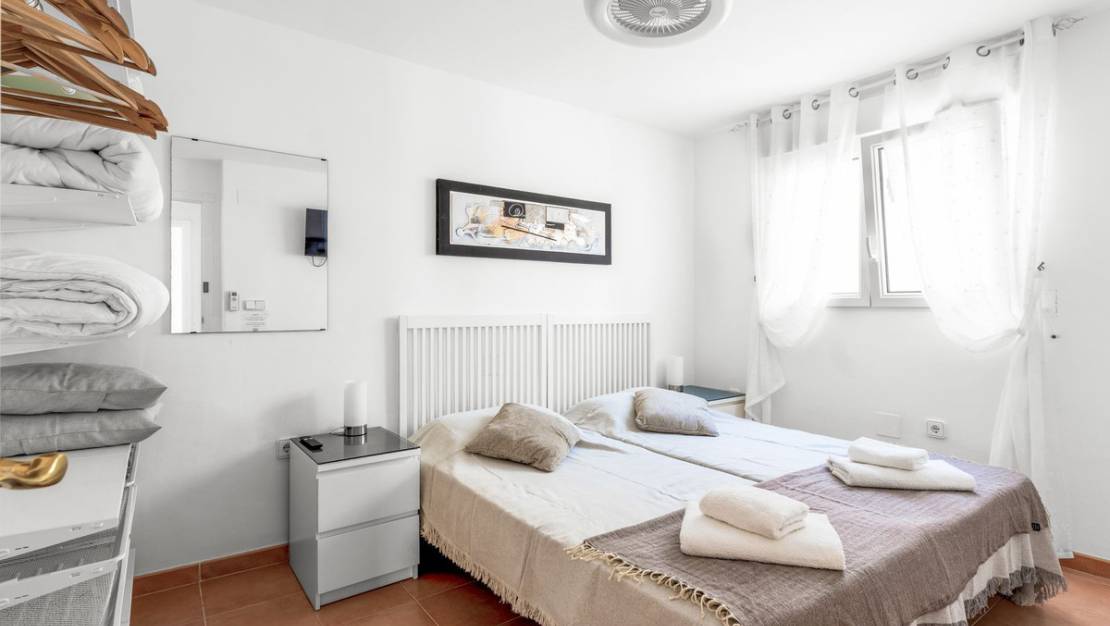 Venta - Chalet - San Miguel de Salinas - san miguel