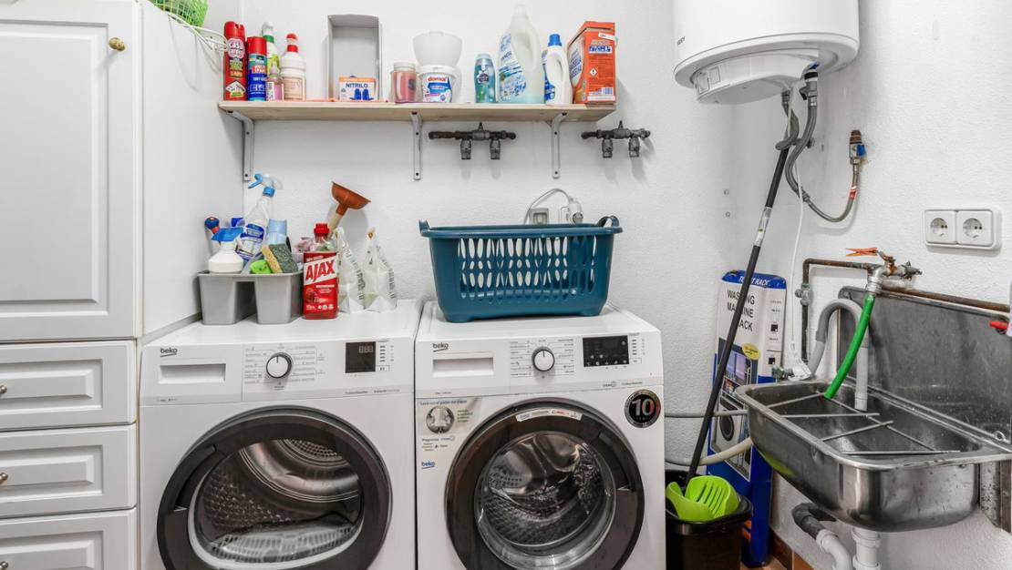 Venta - Chalet - San Miguel de Salinas - san miguel