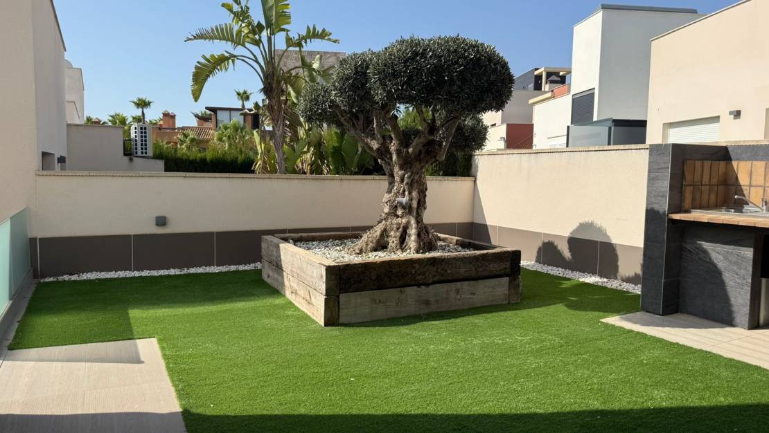Venta - Chalet - San Miguel de Salinas