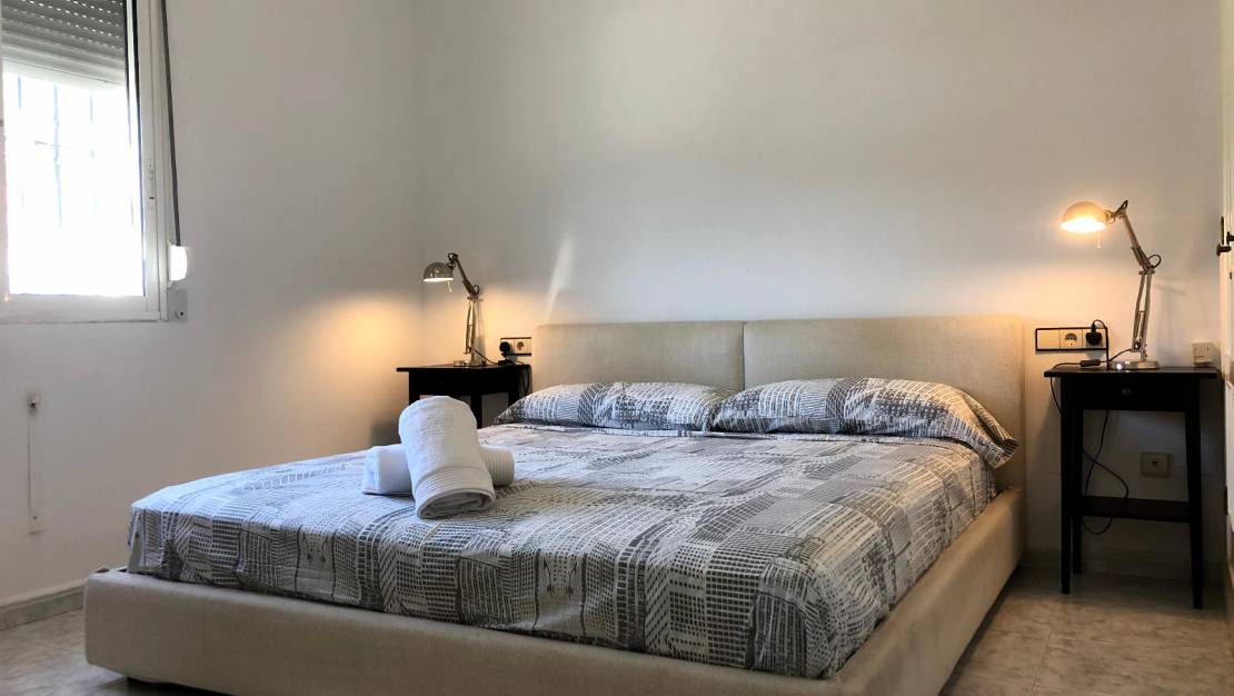 Venta - Chalet - San Miguel de Salinas