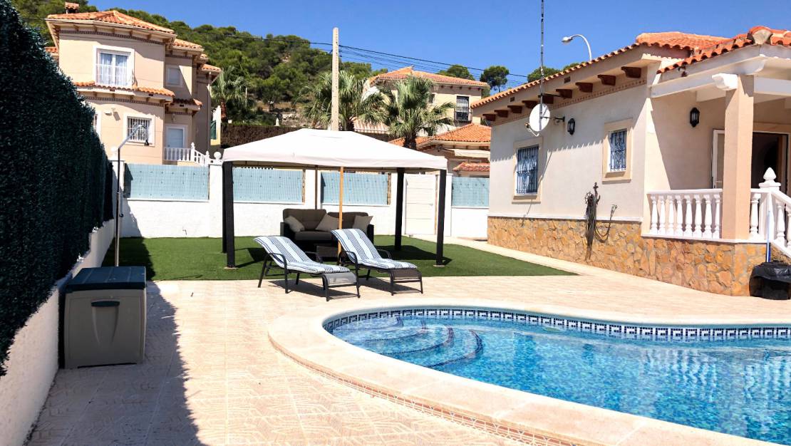 Venta - Chalet - San Miguel de Salinas