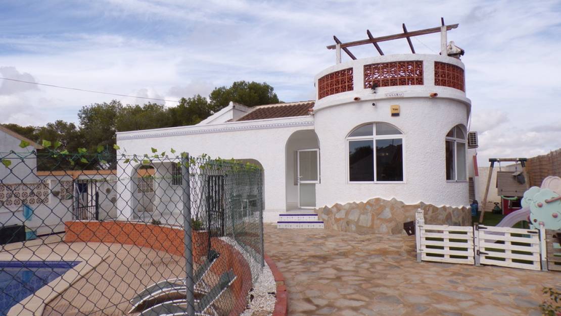 Venta - Chalet - San Miguel de Salinas