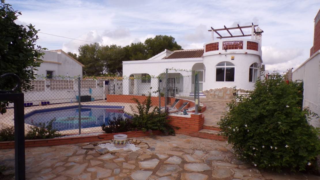 Venta - Chalet - San Miguel de Salinas