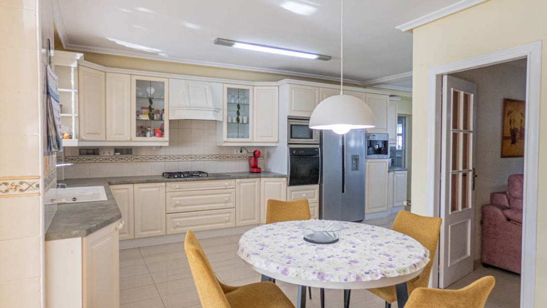 Venta - Chalet - San Miguel de Salinas