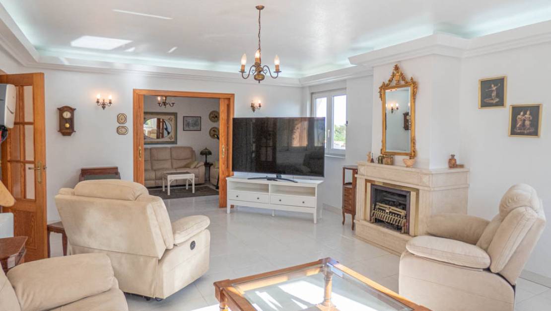 Venta - Chalet - San Miguel de Salinas