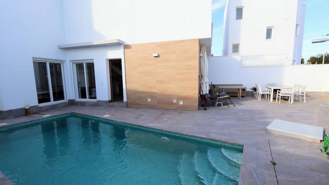 Venta - Chalet - San Pedro del Pinatar - San Pedro del Pinatar Centro