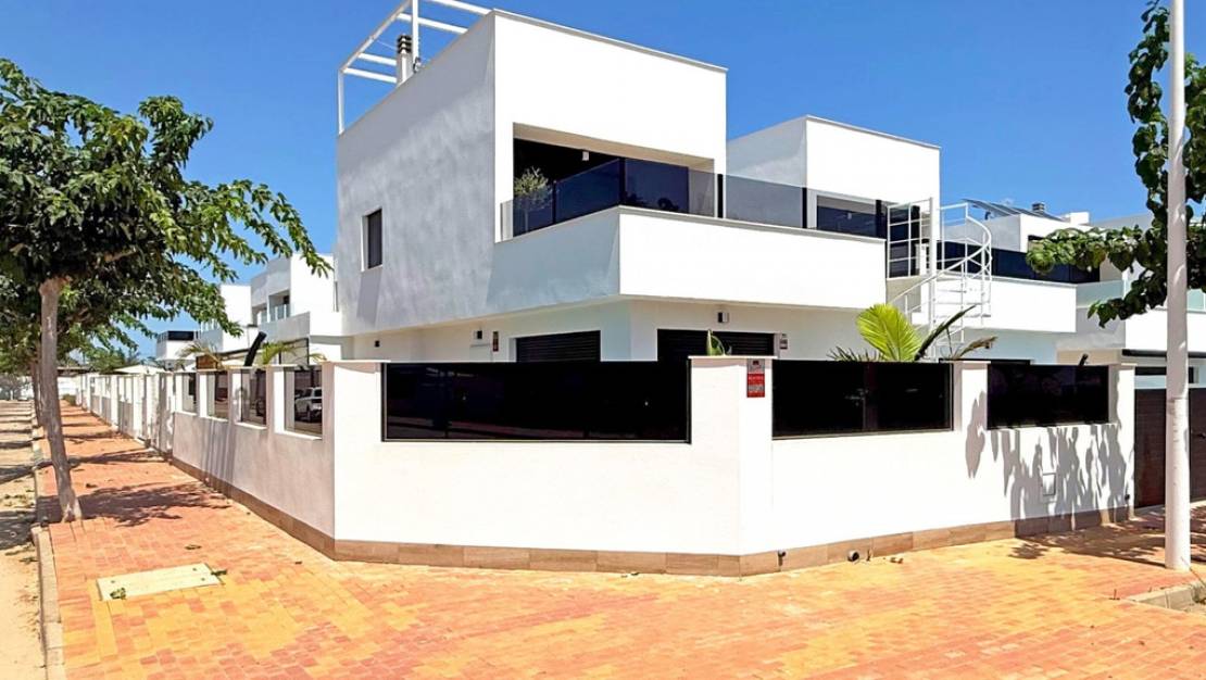 Venta - Chalet - San Pedro del Pinatar - San Pedro del Pinatar Centro