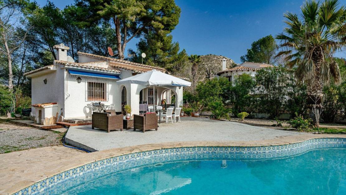 Venta - Chalet - Teulada - Teulada Centro