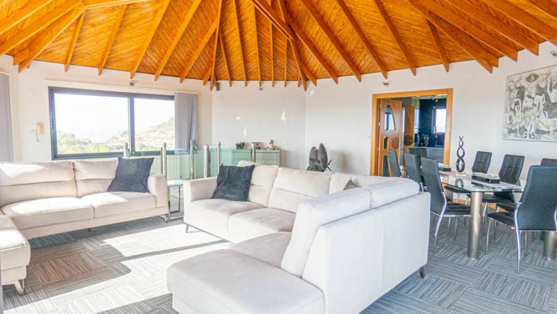 Venta - Chalet - Torremendo