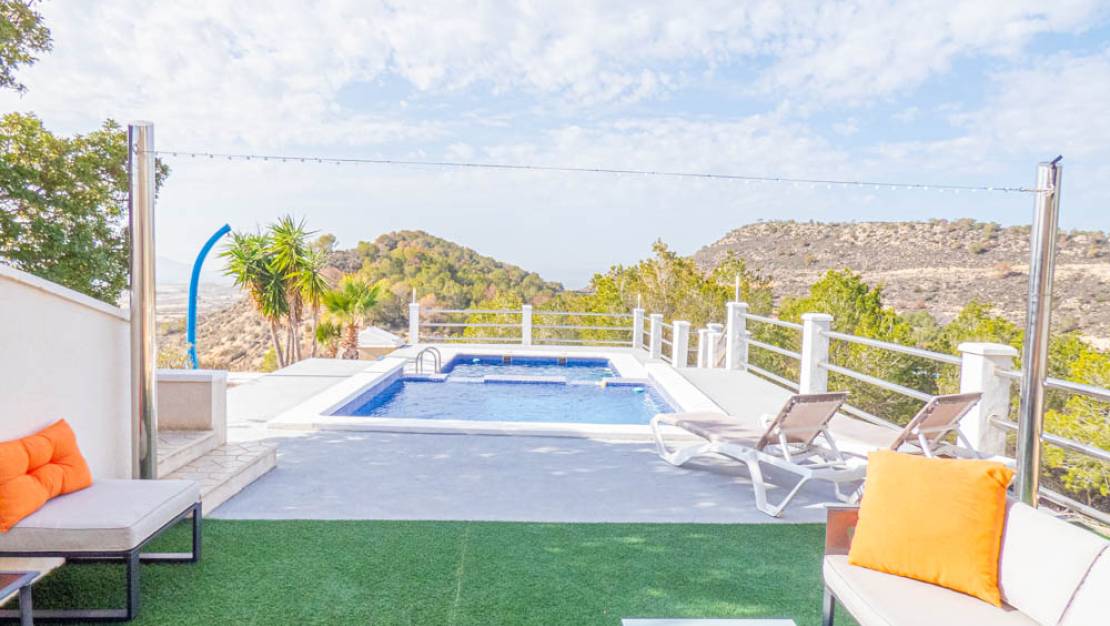 Venta - Chalet - Torremendo