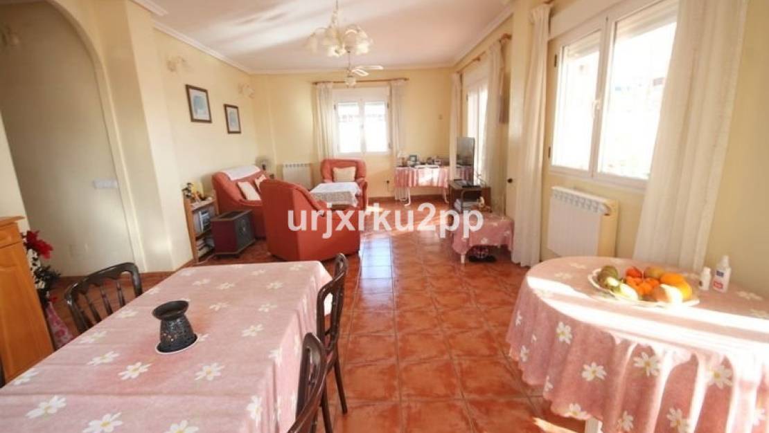 Venta - Chalet - Torrevieja - Aguas Nuevas