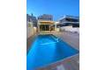 Venta - Chalet - Torrevieja - Aguas Nuevas