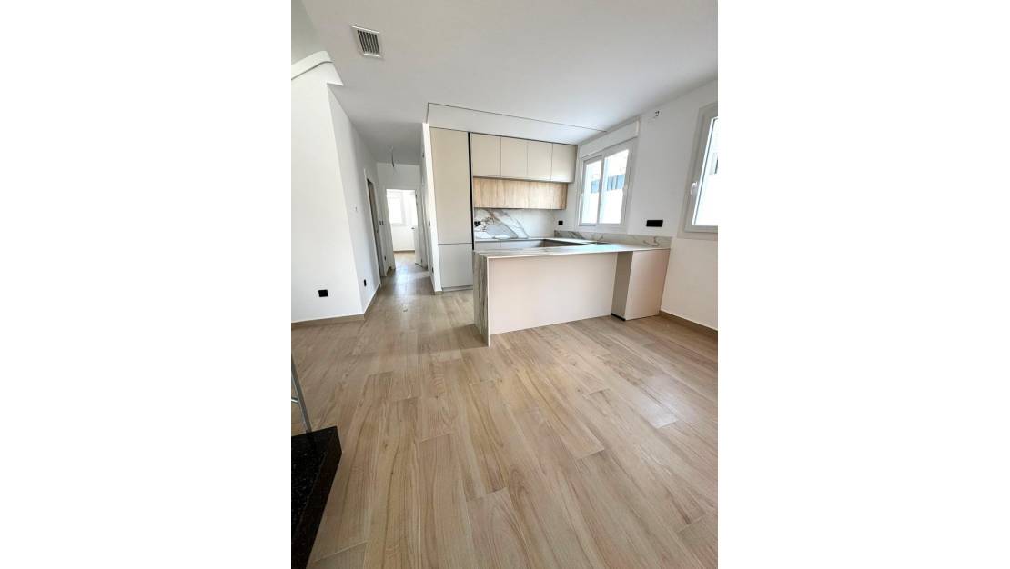 Venta - Chalet - Torrevieja - Aguas Nuevas
