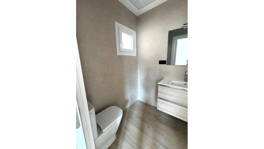 Venta - Chalet - Torrevieja - Aguas Nuevas