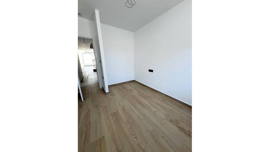 Venta - Chalet - Torrevieja - Aguas Nuevas