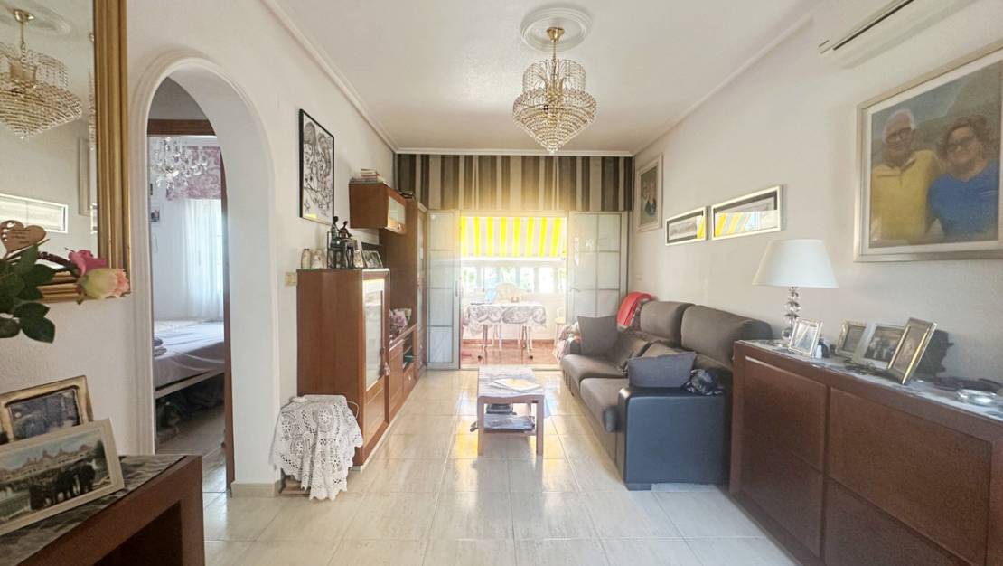 Venta - Chalet - Torrevieja - Aguas Nuevas