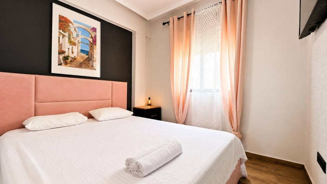 Venta - Chalet - Torrevieja - Aguas Nuevas