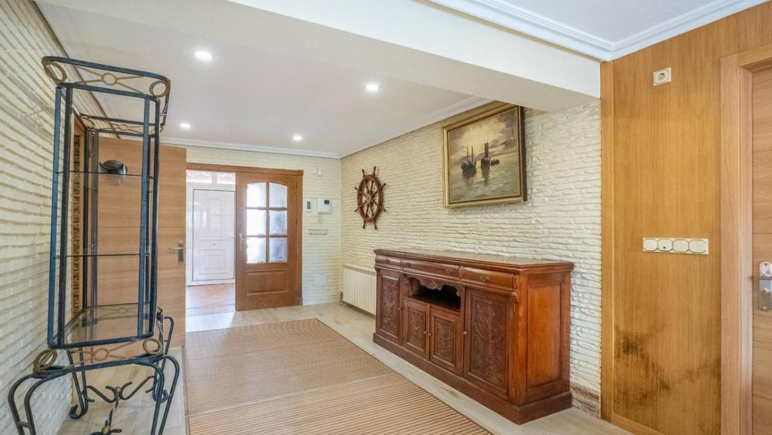 Venta - Chalet - Torrevieja - El chaparral