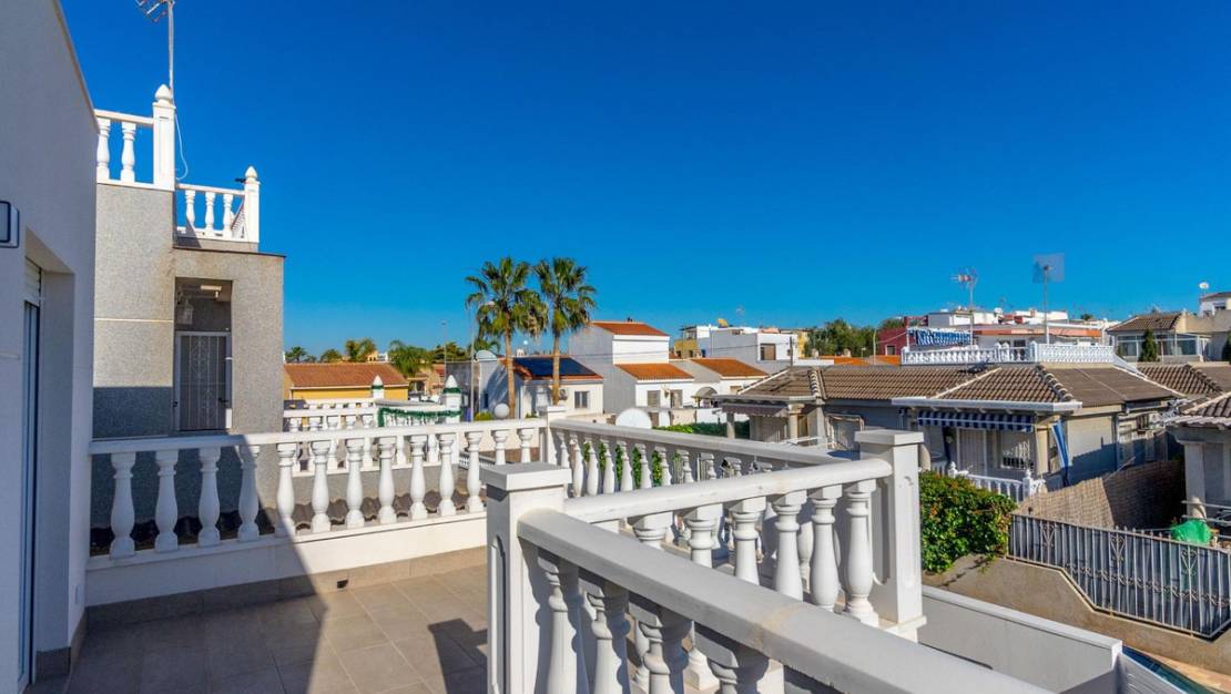 Venta - Chalet - Torrevieja - El chaparral
