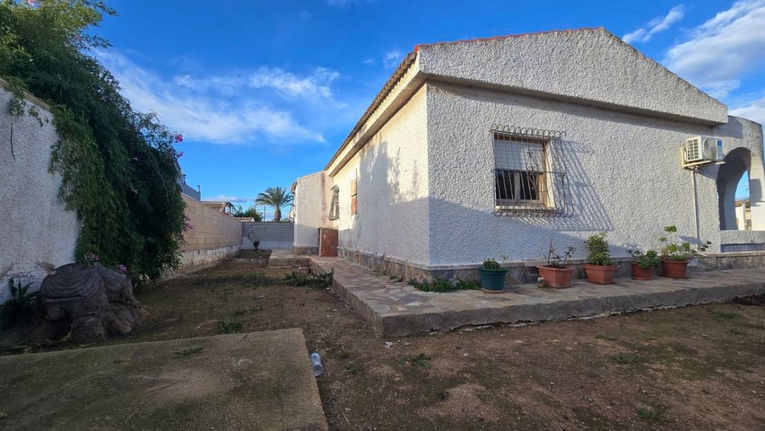 Venta - Chalet - Torrevieja - El chaparral