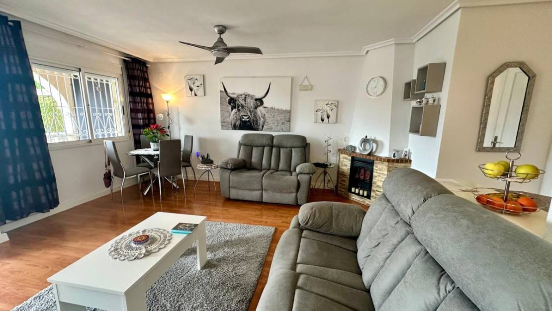 Venta - Chalet - Torrevieja - El chaparral