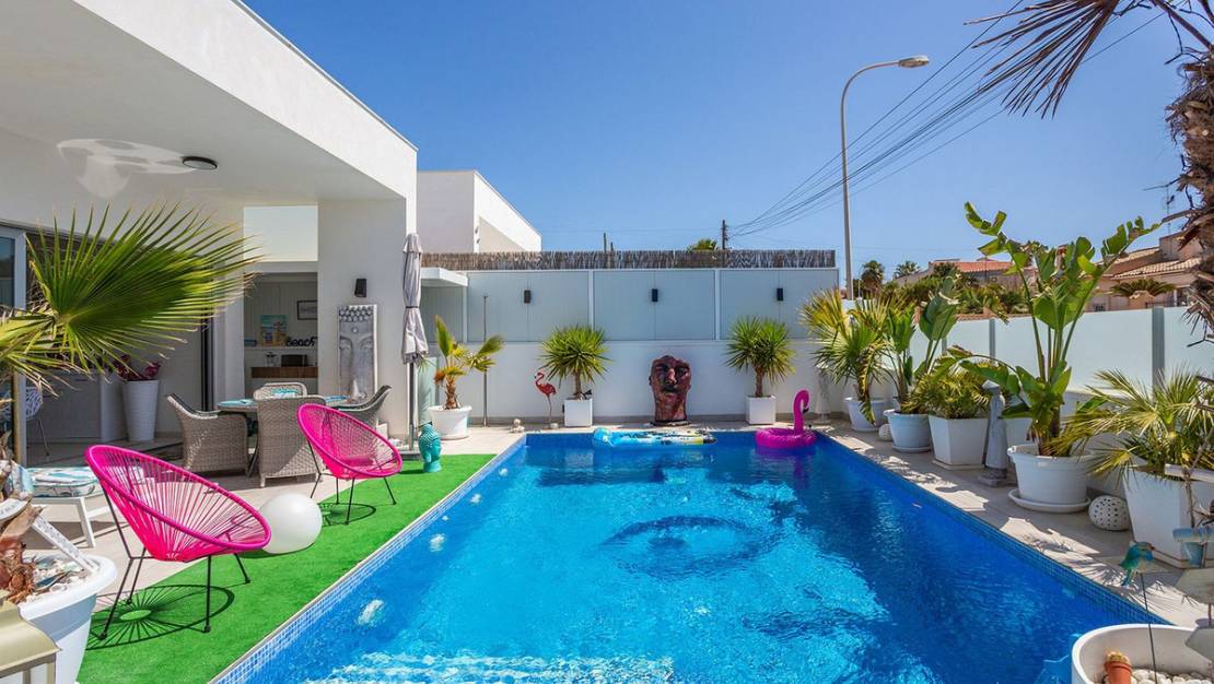 Venta - Chalet - Torrevieja - El chaparral