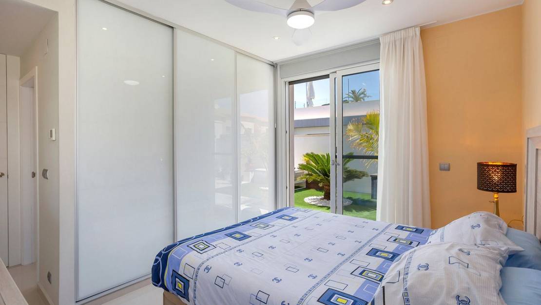 Venta - Chalet - Torrevieja - El chaparral