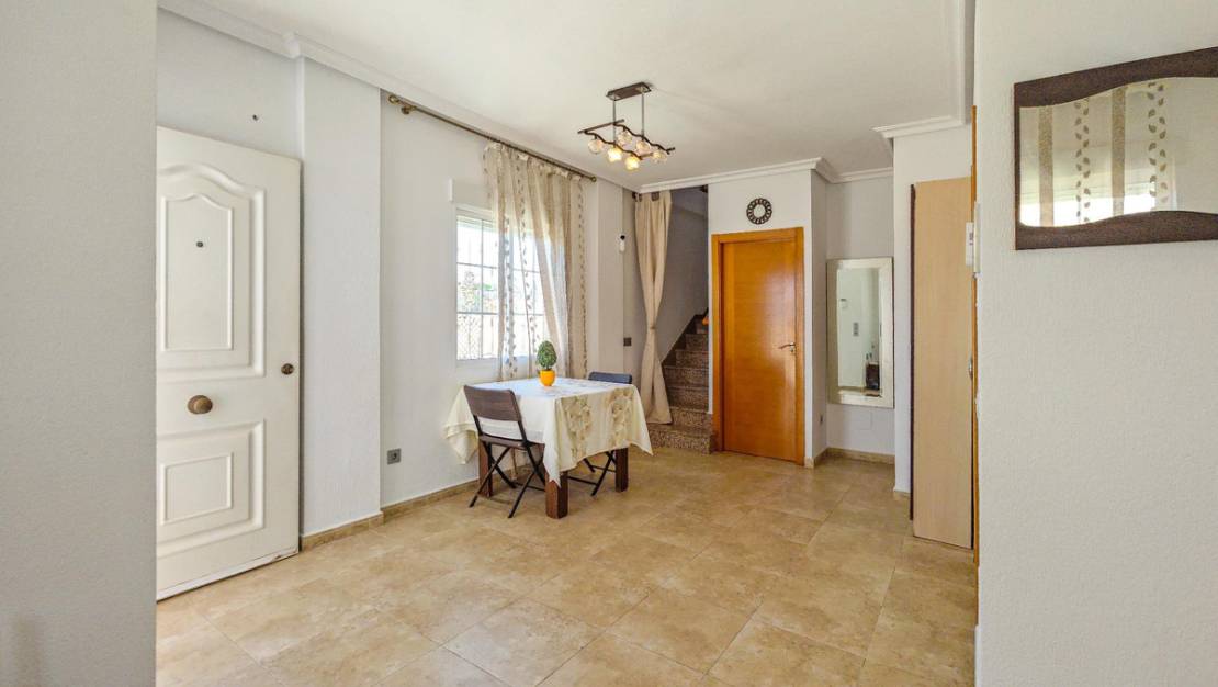 Venta - Chalet - Torrevieja - La Mata