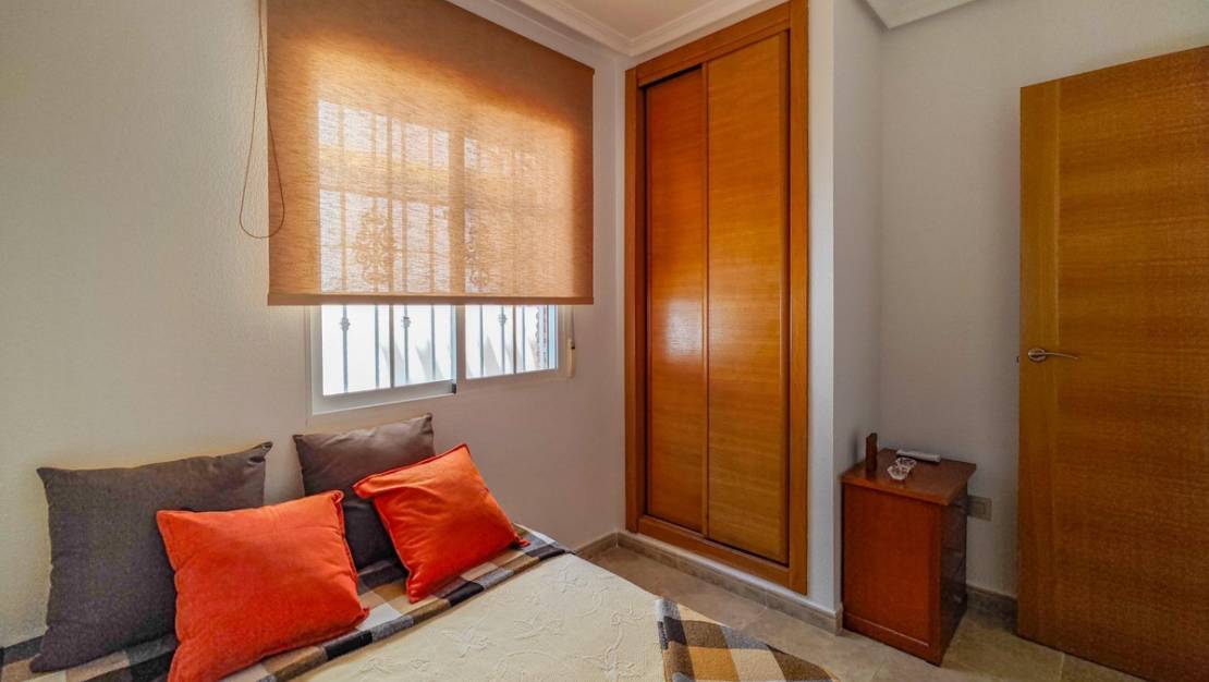 Venta - Chalet - Torrevieja - La Mata