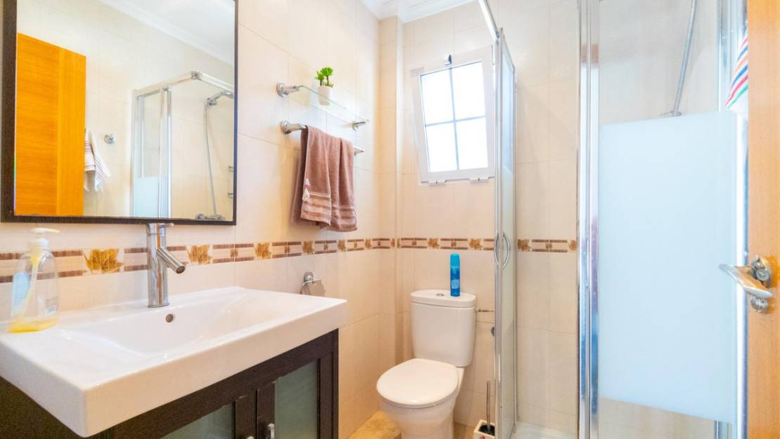 Venta - Chalet - Torrevieja - La Mata