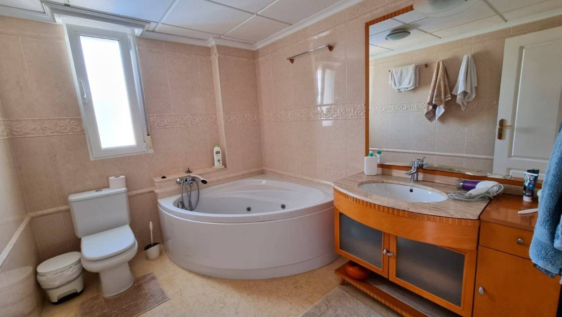 Venta - Chalet - Torrevieja - La Mata