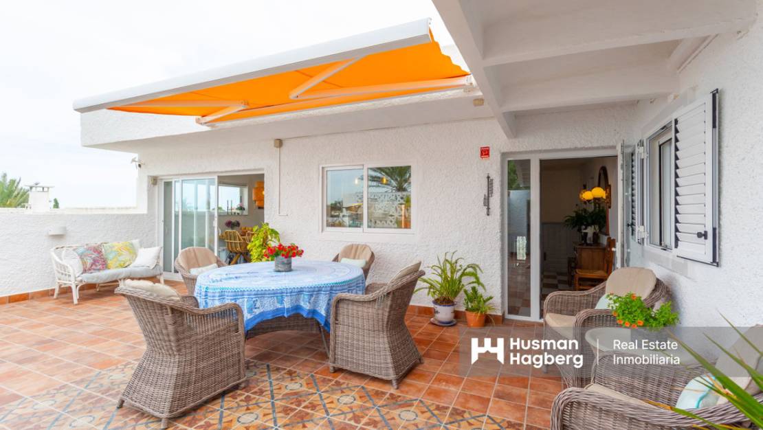 Venta - Chalet - Torrevieja - La Mata