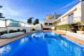 Venta - Chalet - Torrevieja - La Mata