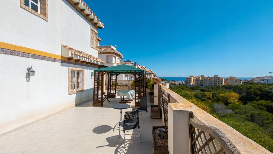 Venta - Chalet - Torrevieja - La Mata