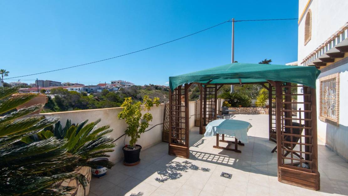 Venta - Chalet - Torrevieja - La Mata