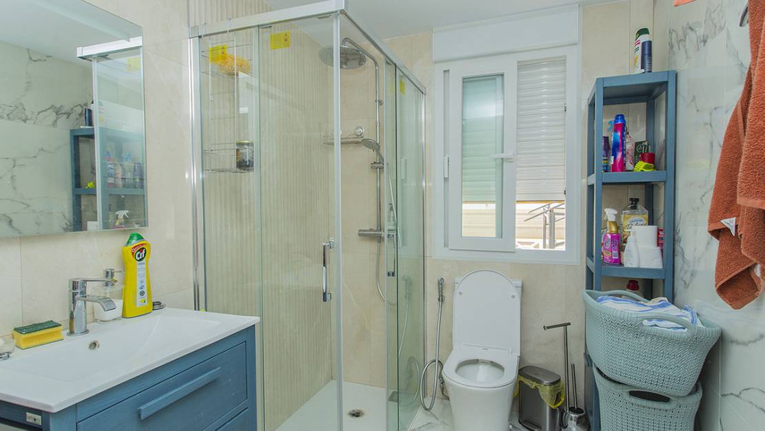 Venta - Chalet - Torrevieja - La Mata