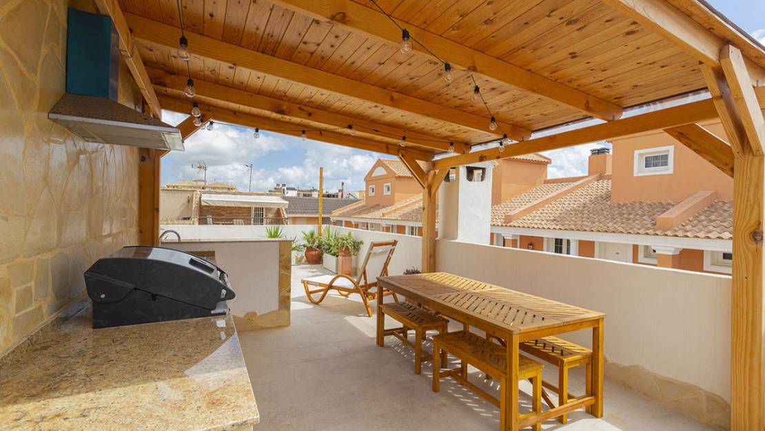 Venta - Chalet - Torrevieja - La Mata