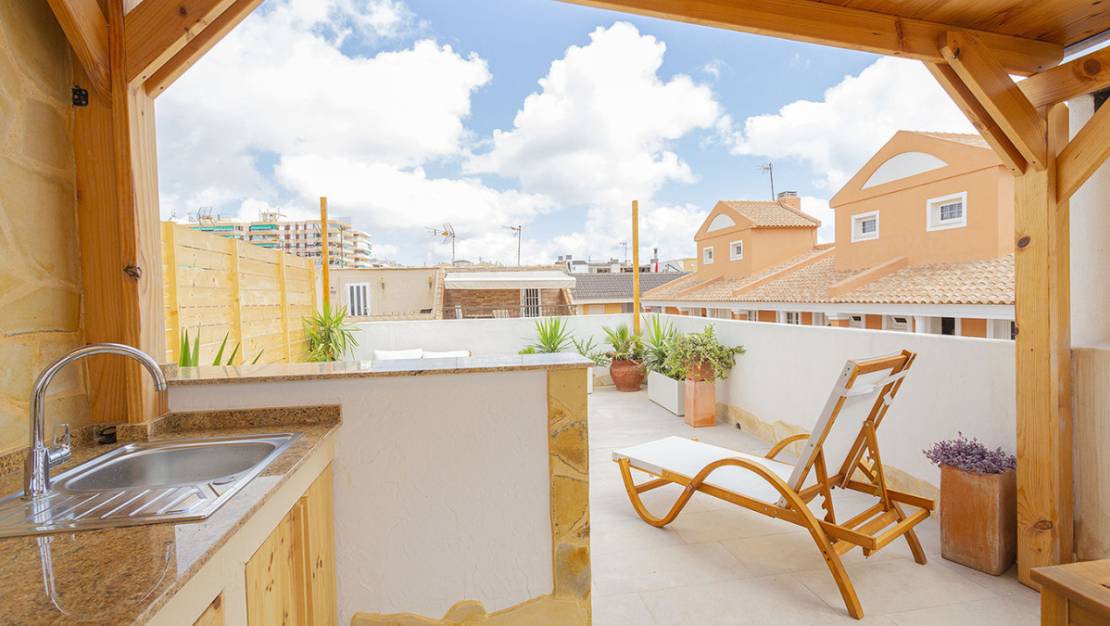 Venta - Chalet - Torrevieja - La Mata