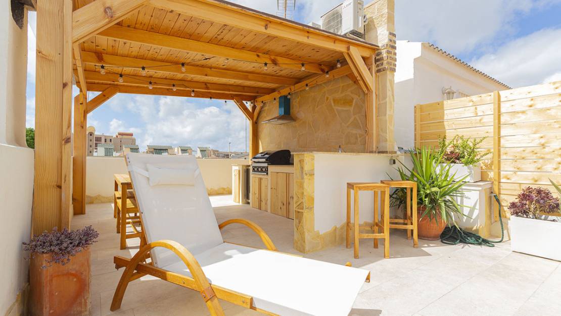 Venta - Chalet - Torrevieja - La Mata