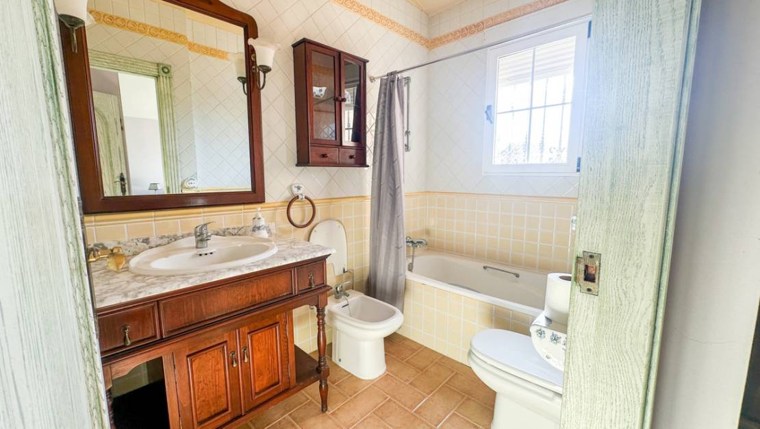 Venta - Chalet - Torrevieja - La Mata