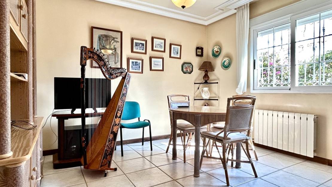 Venta - Chalet - Torrevieja - La Mata