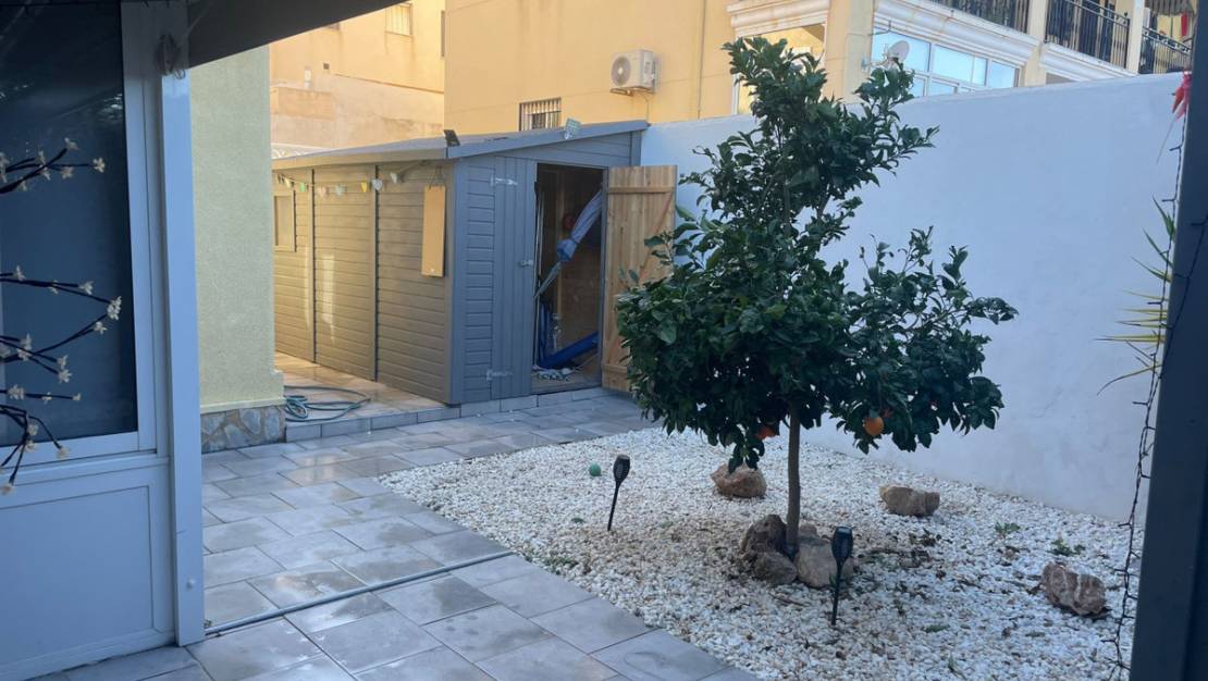 Venta - Chalet - Torrevieja - La Mata