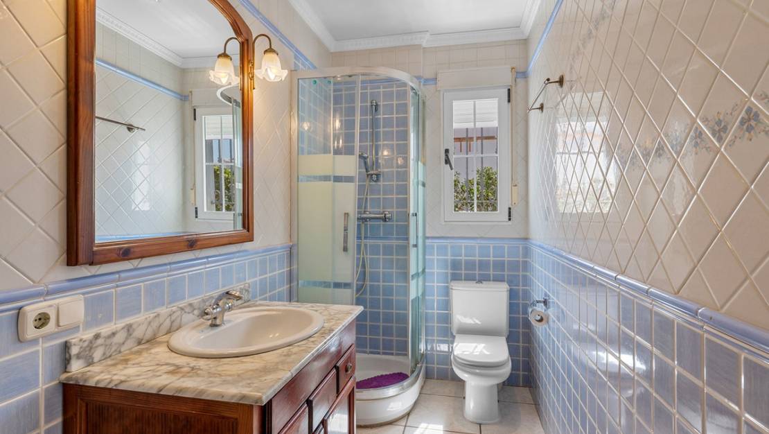 Venta - Chalet - Torrevieja - La Mata