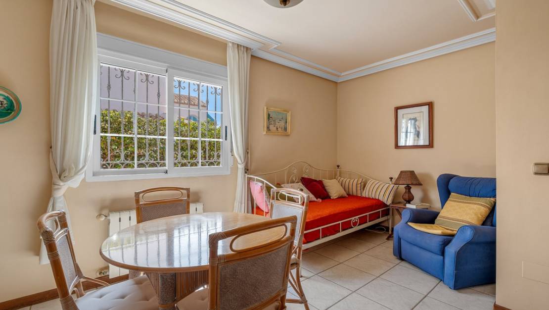 Venta - Chalet - Torrevieja - La Mata