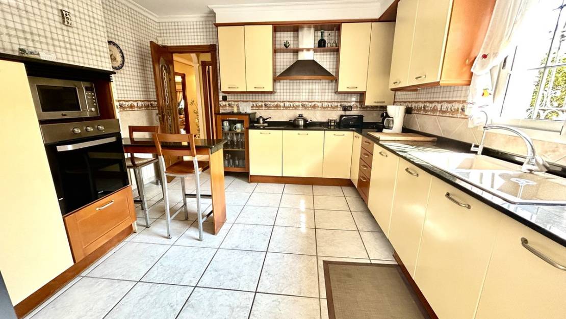 Venta - Chalet - Torrevieja - La Mata