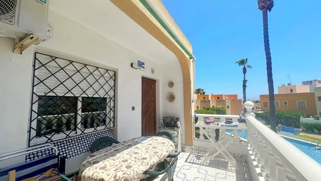 Venta - Chalet - Torrevieja - La Mata