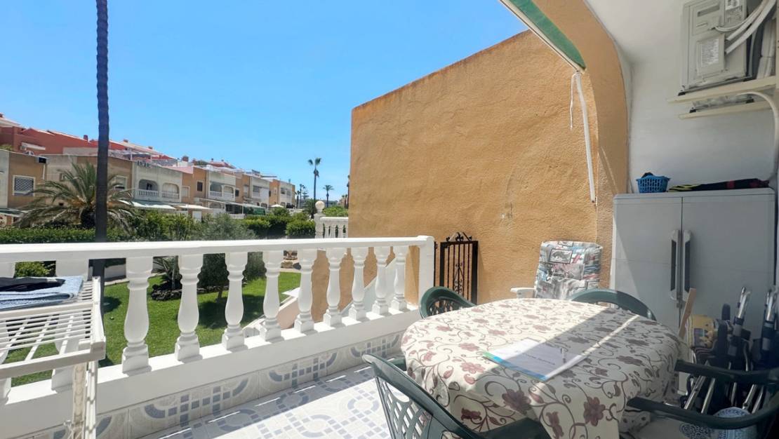 Venta - Chalet - Torrevieja - La Mata
