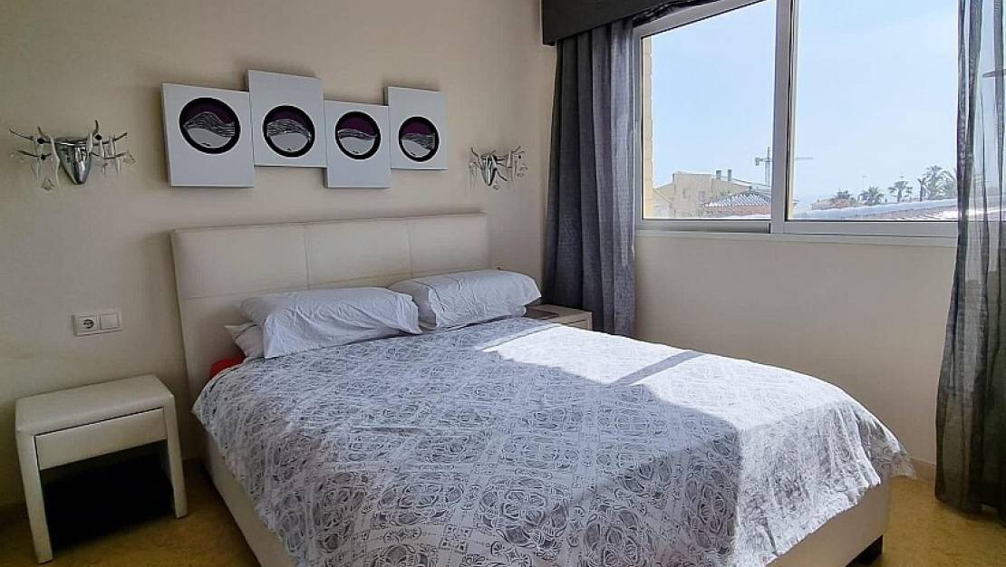 Venta - Chalet - Torrevieja - La Mata