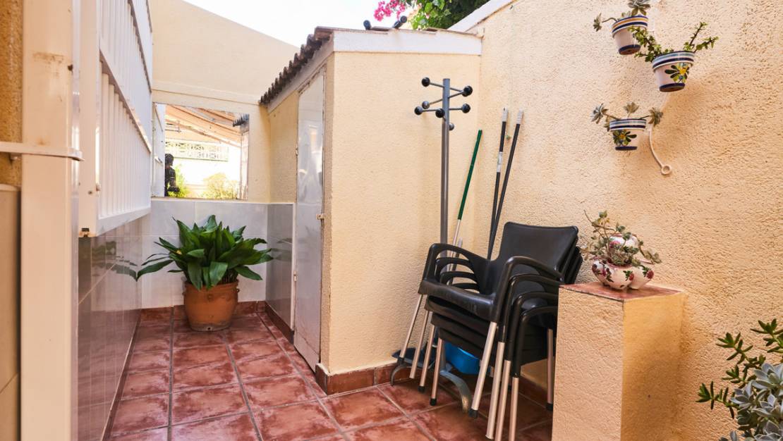 Venta - Chalet - Torrevieja - La Mata